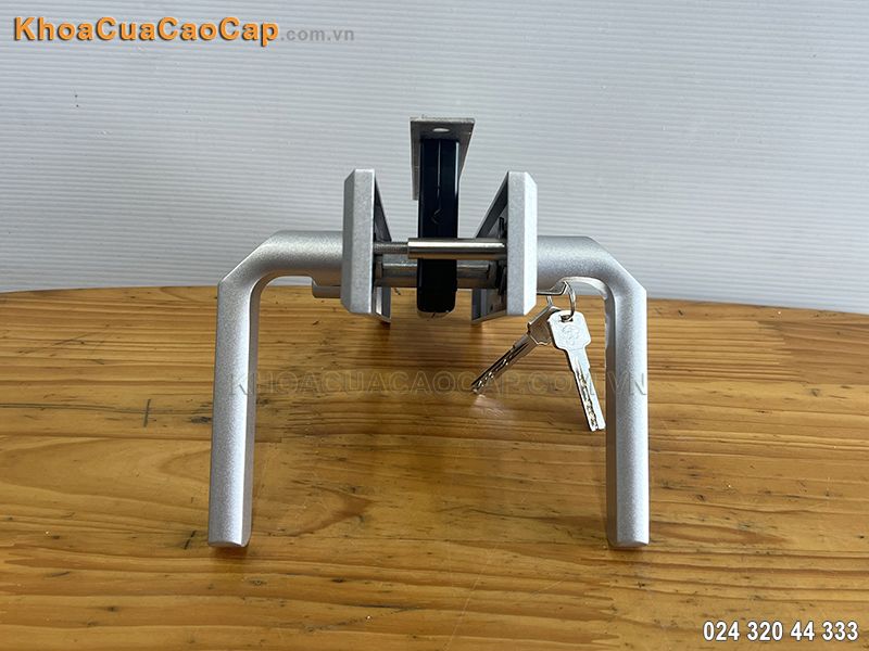 khoa-cua-hop-kim-nhom-ex-5833-ti-3